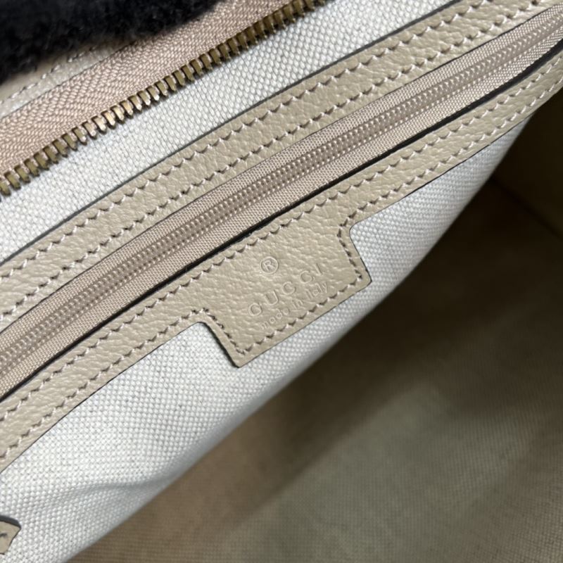 Gvc*1 clutch bags